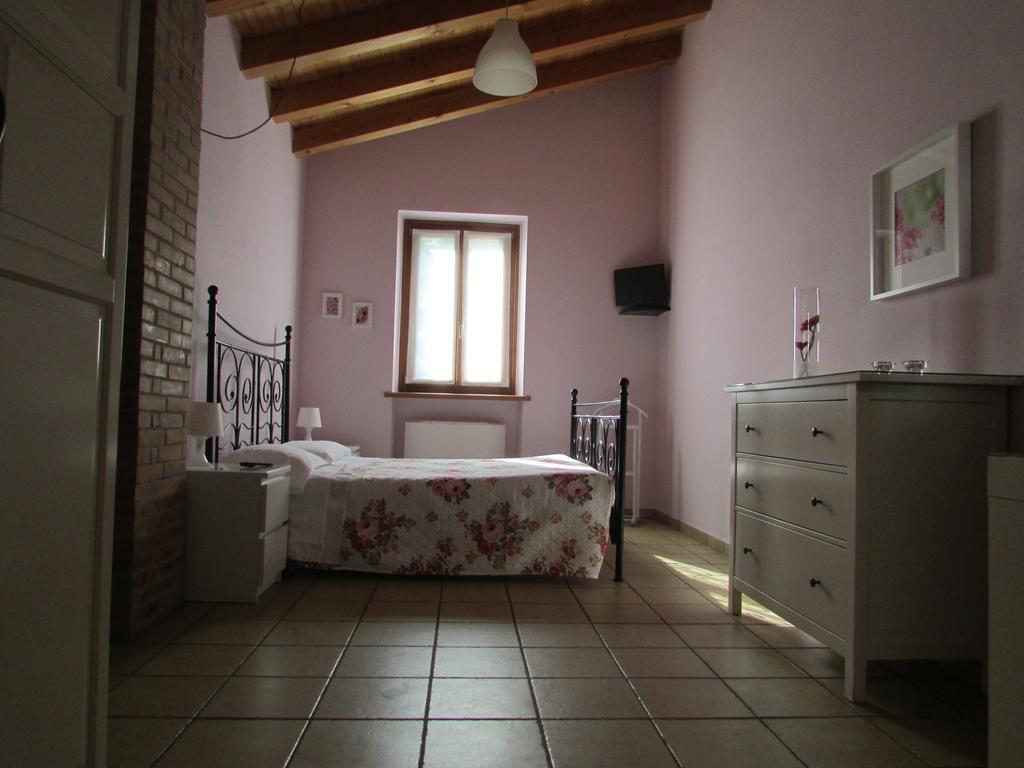 Agriturismo Fior Di Pesco Hotel Sommacampagna Eksteriør billede