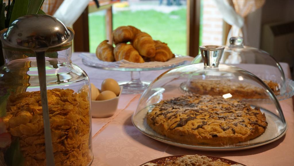 Agriturismo Fior Di Pesco Hotel Sommacampagna Eksteriør billede